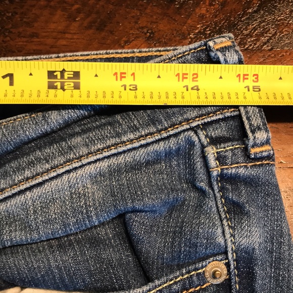 Hollister Distressed Skinny Jeans - Picture 7 of 10